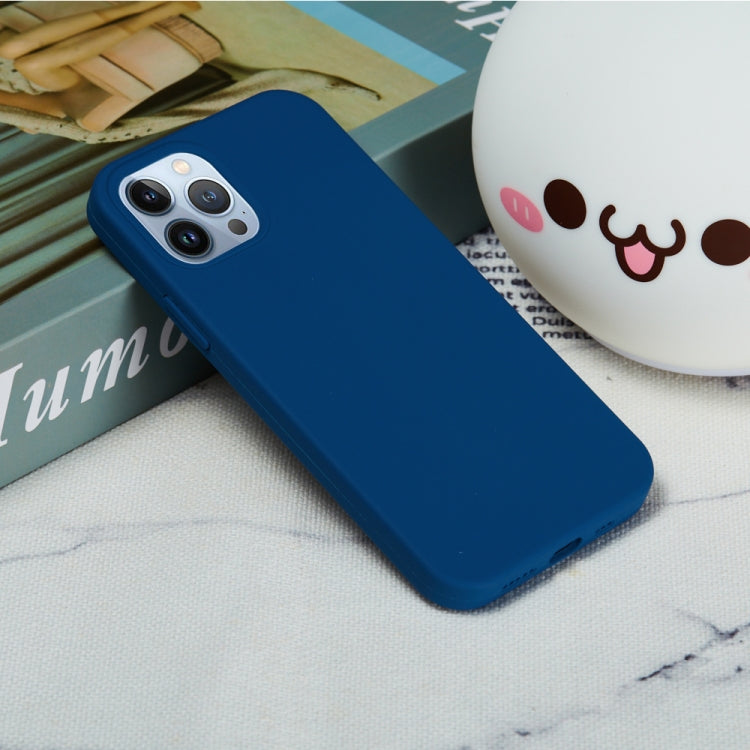 For iPhone 15 Pro Max Solid Color Silicone Phone Case(Cobalt Blue)