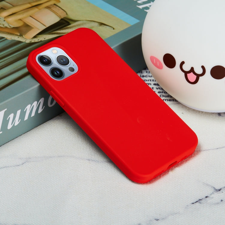 For iPhone 15 Pro Max Solid Color Silicone Phone Case(Red)