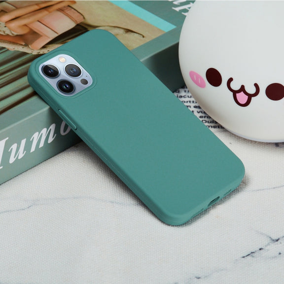 For iPhone 15 Pro Max Solid Color Silicone Phone Case(Pine Needle Green)