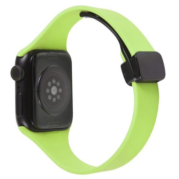 For Apple Watch 8 41mm Magnetic Buckle Slim Silicone Watch Band(Green)