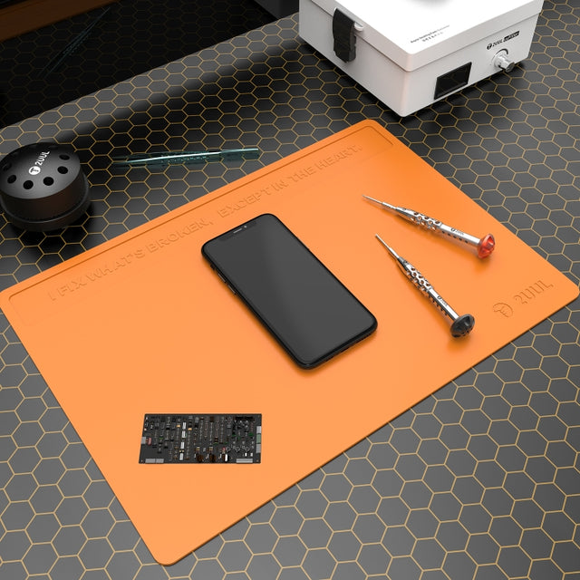 2UUL Heat Resisting Silicone Pad, Size: 40 x 28cm (Orange)