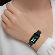 For Amazfit Band 7 Loop Two-Color Breathable Silicone Watch Band(Blue+White)
