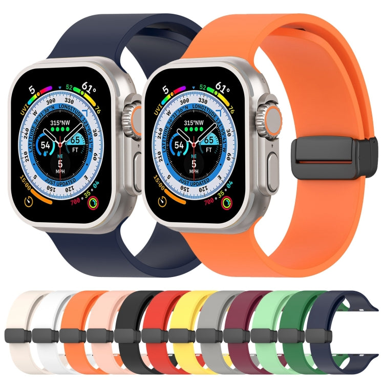 Magnetic Black Buckle Smooth Silicone Watch Band For Apple Watch Ultra 49mm(Black)