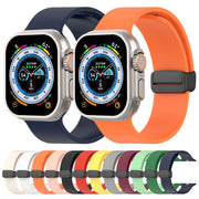 Magnetic Black Buckle Smooth Silicone Watch Band For Apple Watch Ultra 49mm(Black)