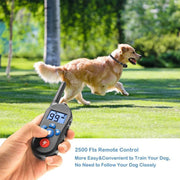 800m Remote Control Electric Shock Bark Stopper Vibration Warning Pet Supplies Electronic Water-resistant Collar Dog Training Device, Style:556-2(US Plug)
