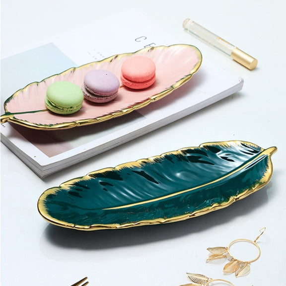 Phnom Penh Ceramic Dessert Plate Feather Plate Banana Leaf Fruit Dried Fruit Storage Tray, Size: Large (Matt Black)