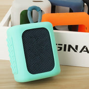 For JBL GO3 Bluetooth Speaker Silicone Cover Portable Protective Case with Carabiner(Silver Gray)