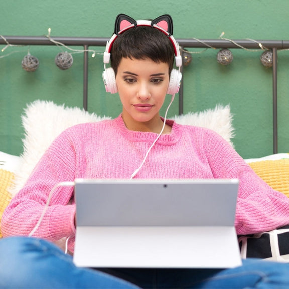 T6 Cute Cat Ear Decoration for Headphones(Black)